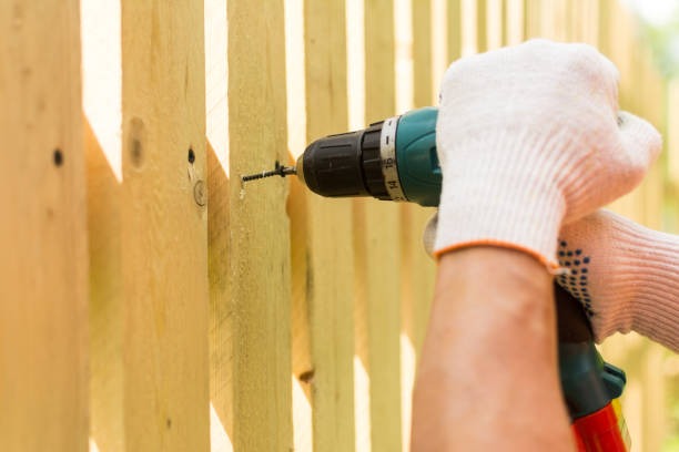 Vinyl Fence Installation Near Me Elegant, Durable & Low Maintenance