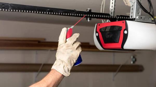 Same-Day Garage Door Repair in Burnaby Call Now